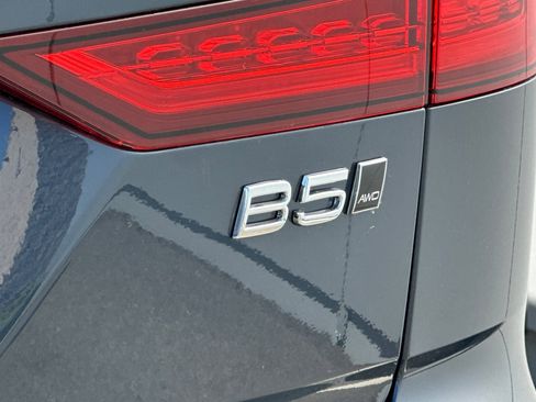 New 2026 Volvo V60 B5 Cross Country Plus w/ Climate Package image 34