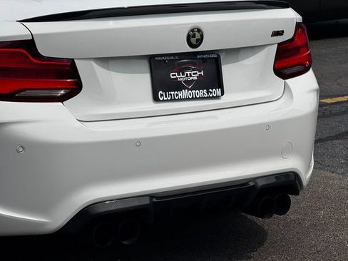 Used 2018 BMW M2 RWD image 9
