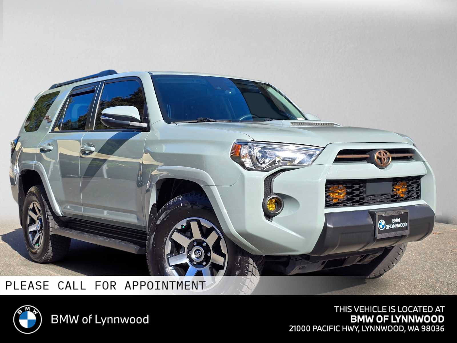 Used 2023 Toyota 4Runner TRD Off-Road Premium AWD/4WD image 1