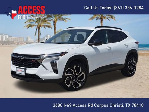 Used 2026 Chevrolet Trax RS FWD image 1