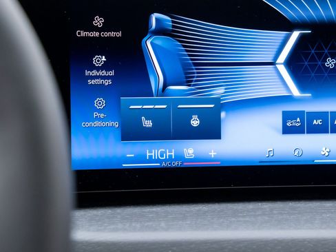 New 2026 BMW 330i xDrive Sedan image 28