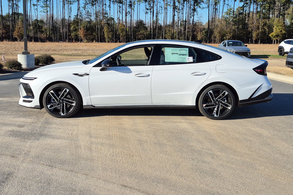 New 2027 Hyundai Sonata N Line FWD image 9