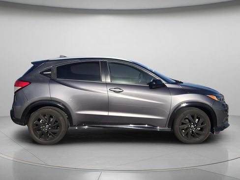 Used 2021 Honda HR-V Sport image 3