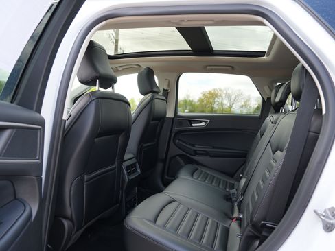 Used 2022 Ford Edge SEL w/ Convenience Package AWD/4WD image 21