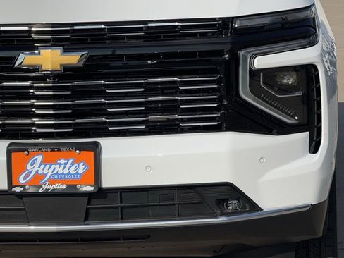 New 2026 Chevrolet Suburban High Country image 7