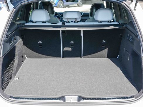 New 2026 Mercedes-Benz GLC 300 4MATIC image 26