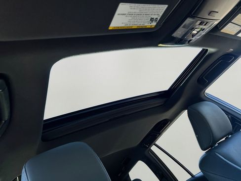 Certified 2023 Lexus GX 460 Premium image 6