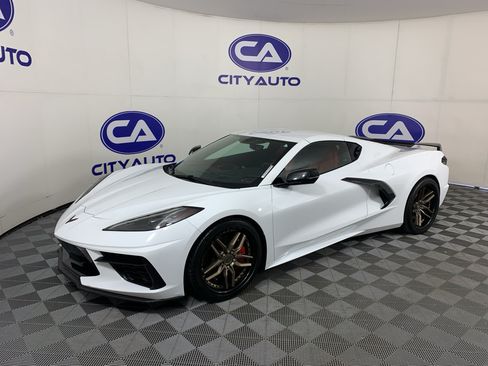 Used 2021 Chevrolet Corvette Stingray Preferred Cpe w/ Z51 Performance Package RWD image 7