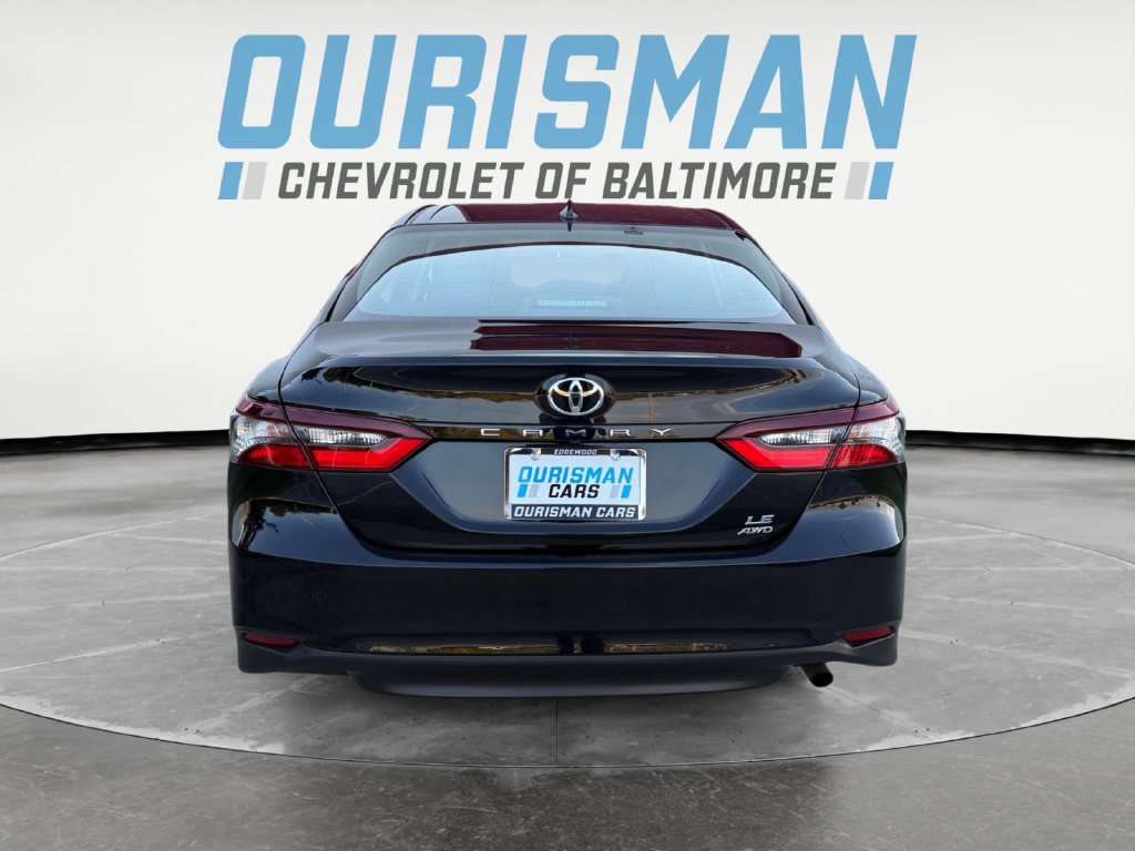 Used 2024 Toyota Camry LE AWD/4WD image 5