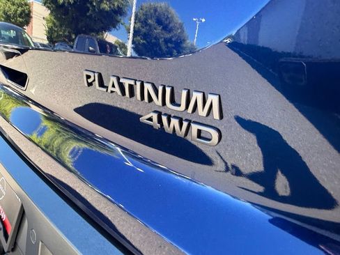 New 2026 Nissan Pathfinder Platinum w/ Cargo Package AWD/4WD image 8