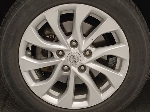 Used 2019 Nissan Sentra SV FWD image 31