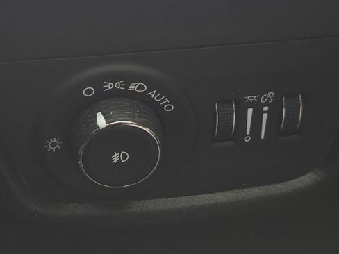 Used 2022 Jeep Grand Cherokee L Limited image 27