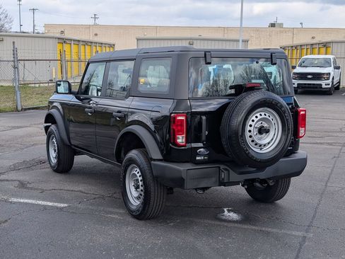 Used 2025 Ford Bronco 4-Door AWD/4WD image 6