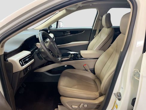 Used 2023 Lincoln Nautilus Reserve AWD/4WD image 21