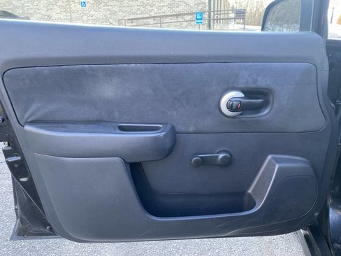 Used 2010 Nissan Versa Sedan image 10