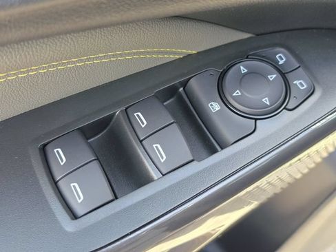 New 2026 Chevrolet Trax ACTIV w/ Driver Confidence Package FWD image 19