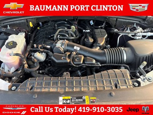 Used 2024 Jeep Grand Cherokee Altitude AWD/4WD image 22