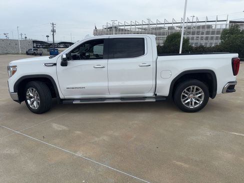 Used 2020 GMC Sierra 1500 SLT RWD image 2