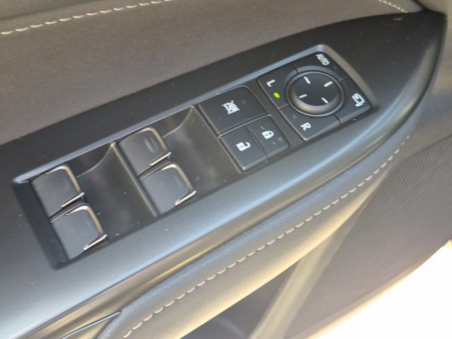 Used 2025 Lexus NX 350h AWD w/ Cold Area Package image 15