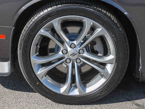 Used 2021 Dodge Challenger R/T image 13