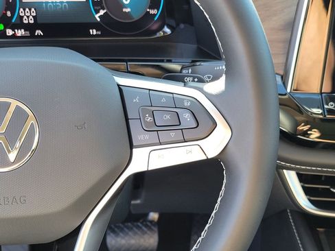 New 2026 Volkswagen Atlas SE image 14