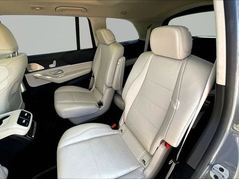 Used 2022 Mercedes-Benz GLS 450 4MATIC image 28