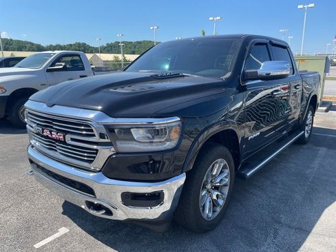 Certified 2020 RAM 1500 Laramie AWD/4WD image 3