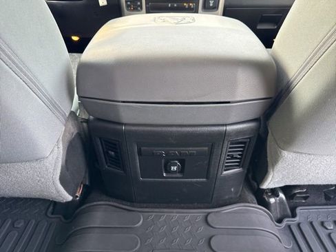 Used 2017 RAM 1500 Big Horn AWD/4WD image 24
