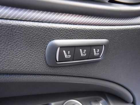 Used 2024 Alfa Romeo Stelvio Veloce image 21