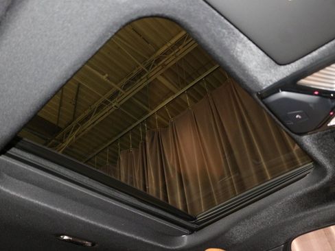 Used 2025 BMW i4 M50 image 28