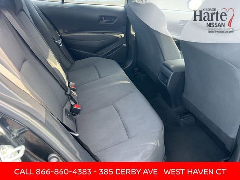 Used 2022 Toyota Corolla LE image 31