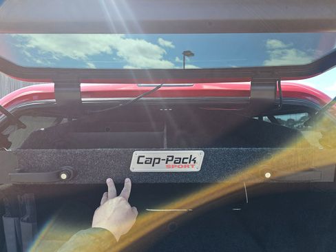 Used 2015 GMC Sierra 1500 SLT w/ SLT Preferred Package AWD/4WD image 11