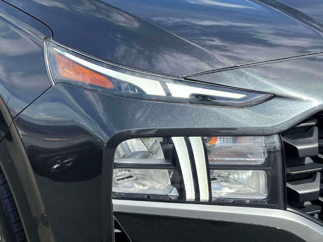 Certified 2023 Hyundai Santa Fe SE AWD/4WD image 9