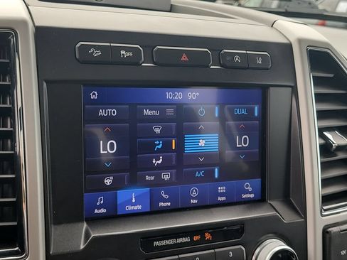 Used 2020 Ford F150 Lariat w/ Equipment Group 502A Luxury AWD/4WD image 22