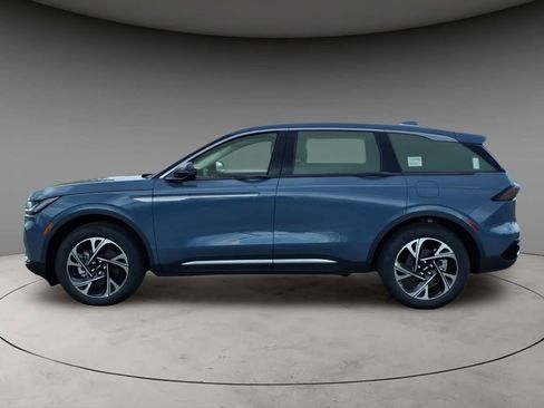 New 2026 Lincoln Nautilus Premier w/ Equipment Group 102A AWD/4WD image 2