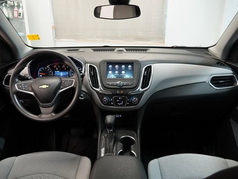 Certified 2022 Chevrolet Equinox LS w/ LS Convenience Package image 19