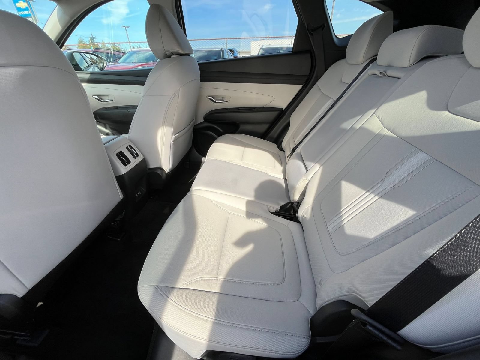 Used 2025 Hyundai Tucson SEL AWD/4WD image 27