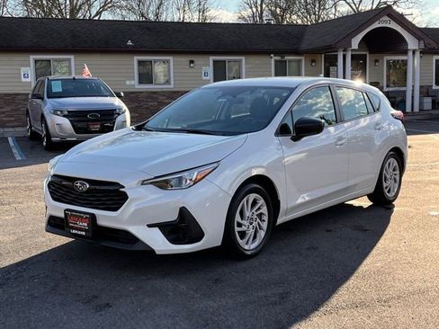 Used 2024 Subaru Impreza 2.0i image 1
