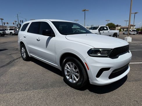 Used 2025 Dodge Durango GT RWD image 3