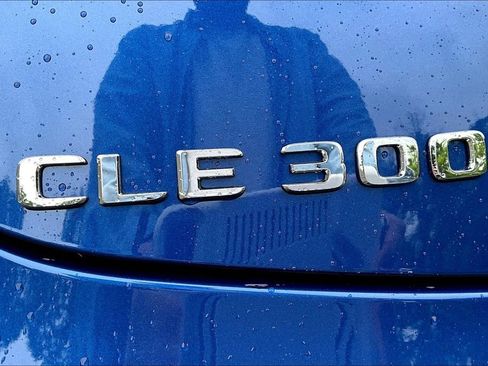 Used 2024 Mercedes-Benz CLE 300 4MATIC Coupe image 33
