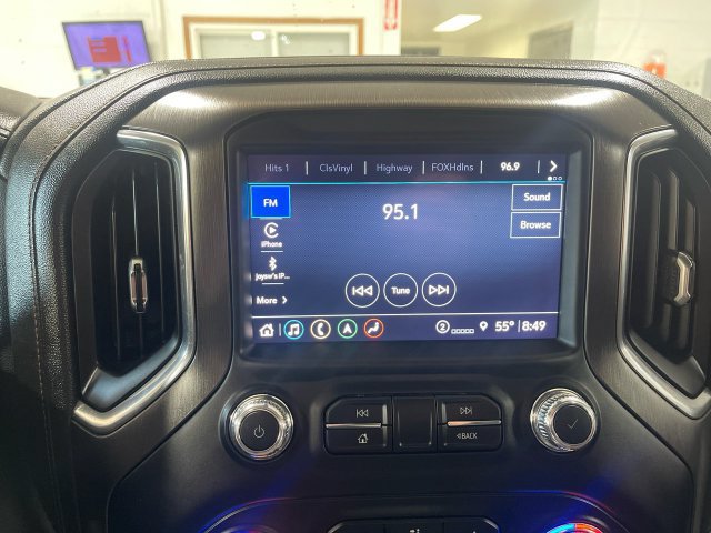 Used 2022 GMC Sierra 1500 AT4 w/ AT4 Premium Package AWD/4WD image 16