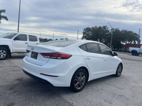 Used 2017 Hyundai Elantra Value Edition w/ Cargo Package FWD image 3