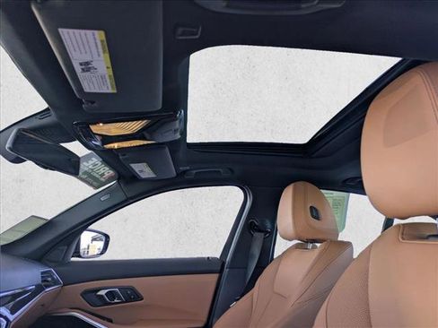 Used 2024 BMW 330i Sedan w/ Convenience Package image 16