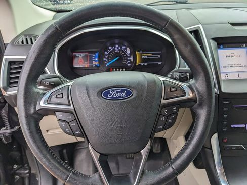 Used 2019 Ford Edge Titanium w/ Cargo Accessory Package image 32