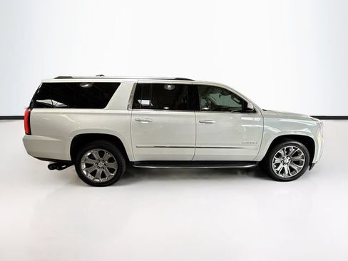 Used 2018 GMC Yukon XL Denali w/ Open Road Package AWD/4WD image 5