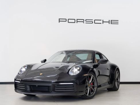 Certified 2022 Porsche 911 Carrera 4S image 1