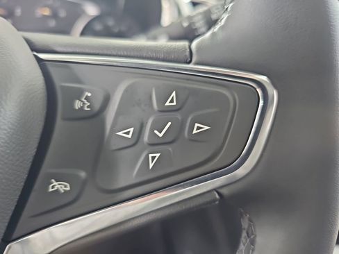 Certified 2024 Chevrolet Equinox LT w/ LPO, Floor Liner Package image 25