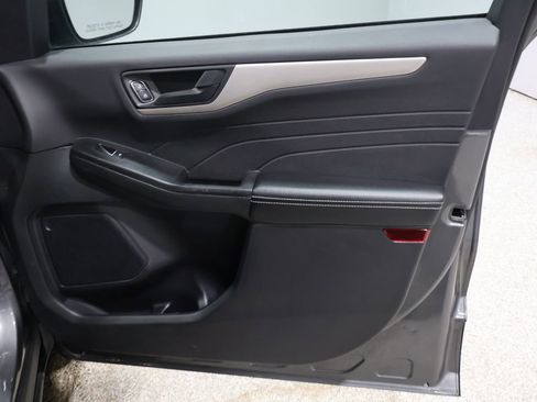 Used 2022 Ford Escape SE w/ Convenience Package image 23