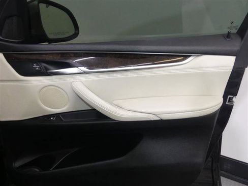 Used 2016 BMW X5 xDrive35i image 26