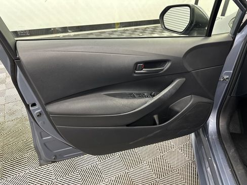 Used 2024 Toyota Corolla LE FWD image 10